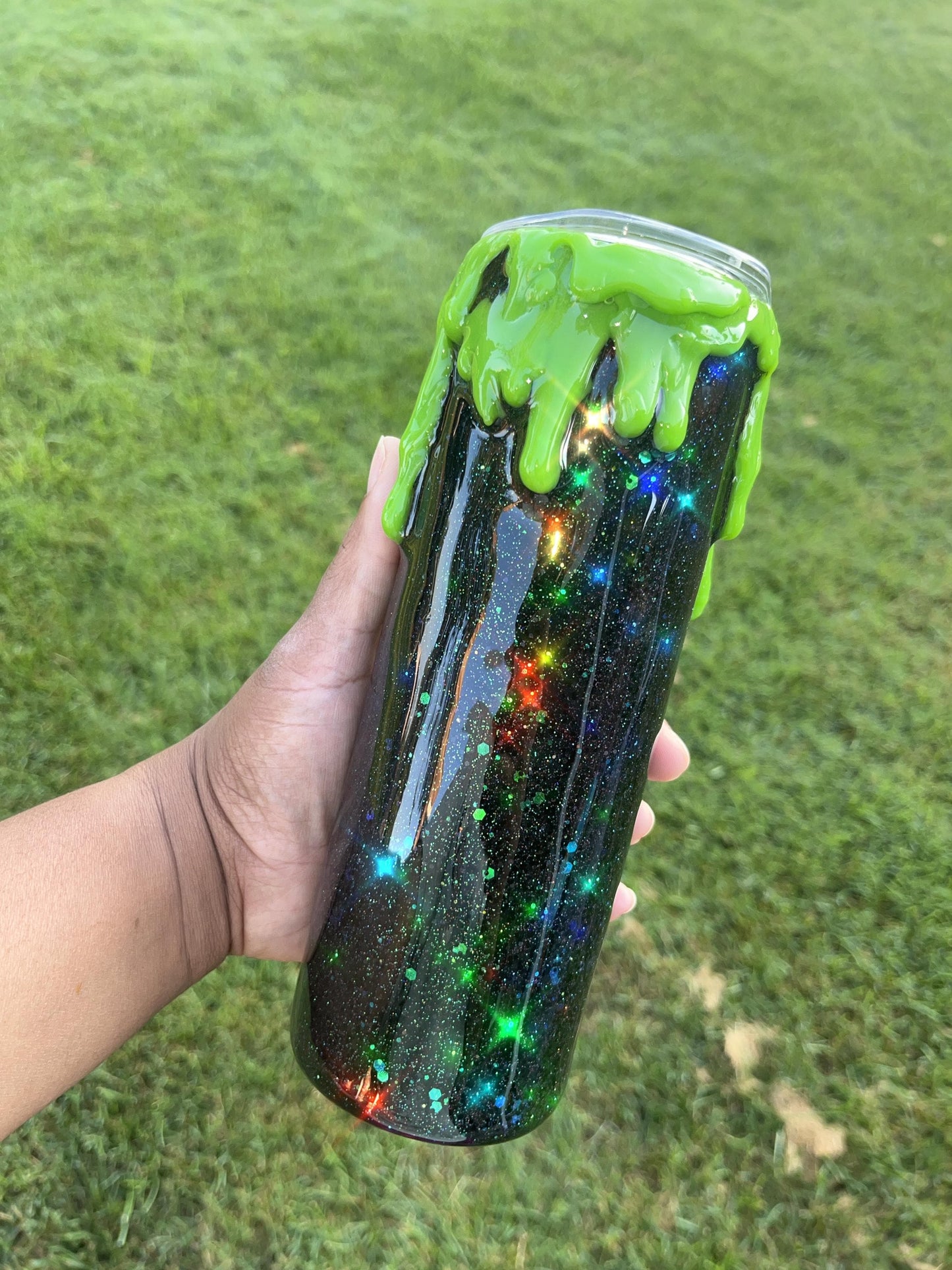 Polyjuice Potion Tumbler – Glitter, Drip, & Wizarding Magic